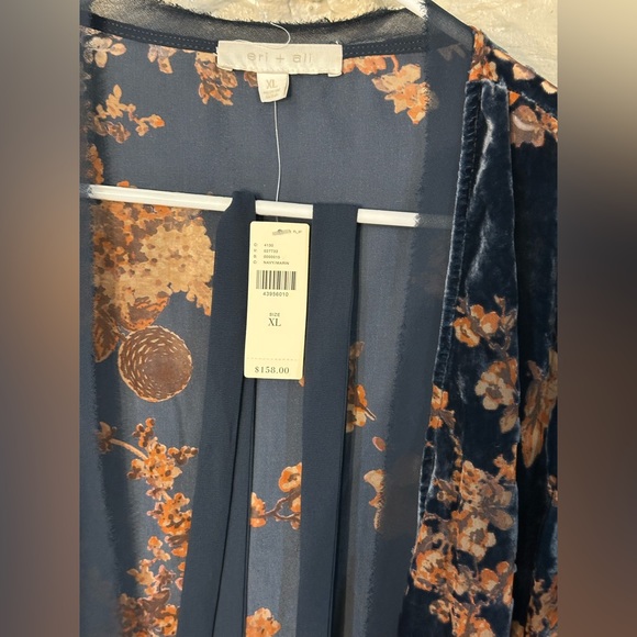 NWT Anthropologie women’s wrap dress - Picture 2 of 7